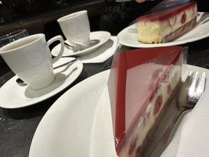 cake  at Manna in Innsbruck