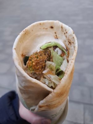  at Kichererbse-Imbiss in Augsburg