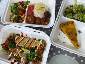 Tacos, meatballs & tortilla (mexikanische Wochenkarte) 😍 at Kunstküche in Krefeld