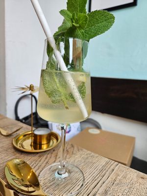 Hugo at Kunstküche in Krefeld