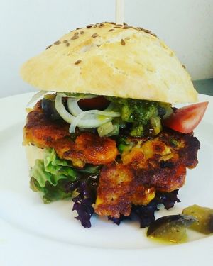 holiday Burger vegan  at Kunstküche in Krefeld