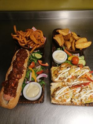 Cheesy fajita garlic bread and a jackdog  at Cafe Shanti in Lincoln