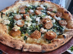 Pizza at Gigi Pizzeria in Newtown