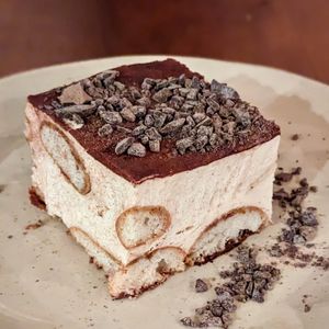 Vegan Tiramisu di Gigi at Gigi Pizzeria in Newtown