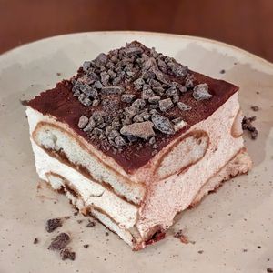 Vegan Tiramisu di Gigi at Gigi Pizzeria in Newtown