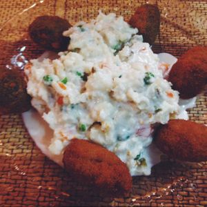 ensaladilla rusa and croquetas at Somos Lo Que Comemos in Tenerife