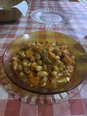 ropanueva  at Somos Lo Que Comemos in Tenerife