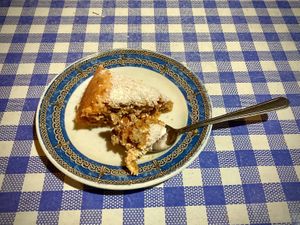 Tarta de zanahoria / carrot cake   at Somos Lo Que Comemos in Tenerife