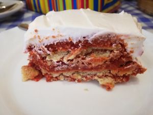 tarta de remolacha con galletas at Somos Lo Que Comemos in Tenerife