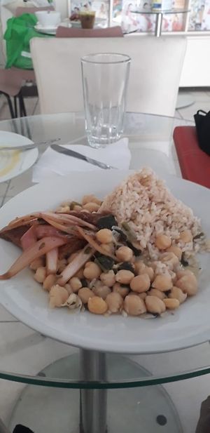 Garbanzos Saltados at Muya Vegan Cafe - Maybe closed in Trujillo