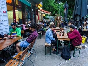 Outside of Sahara Imbiss on a nice evening in May. at Sahara Imbiss - Reuterstr in Berlin