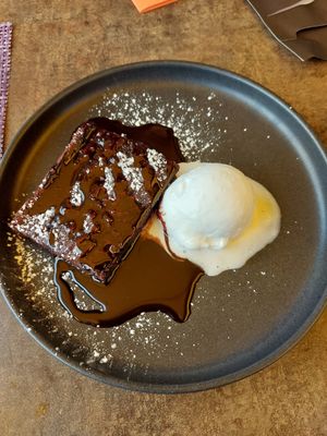 Vegan Chocolate Brownie & Coconut Ice Cream at Cuuk in Judendorf-strassengel