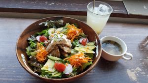 Buddah bowl, soup, ginger ale at Veg Out in Kyoto