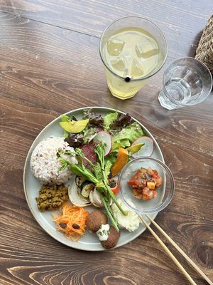 very nice view & food! We went there for lunch, such a relaxing and nice place😄 at Veg Out in Kyoto