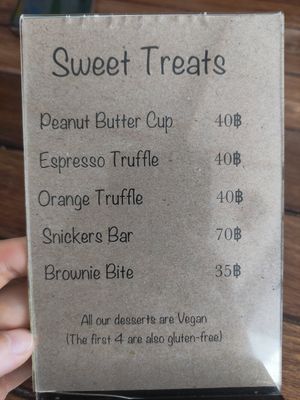 Sweets at VegetaBowl in Koh Tao