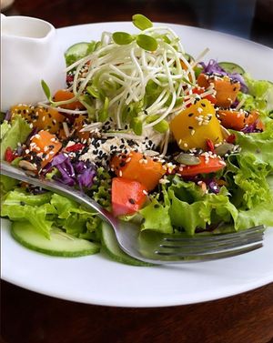 Wellness Bowl on Lettuce at VegetaBowl in Koh Tao