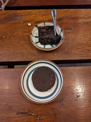 Brownie & peanut butter cup at VegetaBowl in Koh Tao
