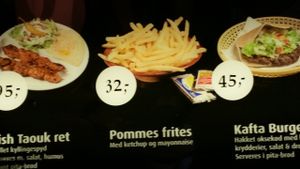 Chips at Lyngby Shawarma House in Kongens Lyngby