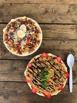 Açaí bowls at Kalalea Juice Hale in Anahola