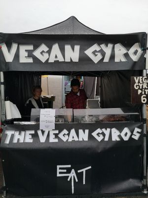We Eat 3 at Vegan Gyros - Mauer Park - Food Truck in Berlin