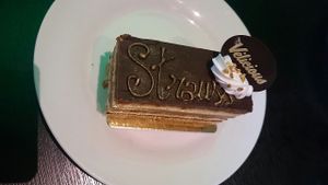 Cake "Opéra" (chocolate and with a slight coffee-flavour) at Velicious in Strasbourg