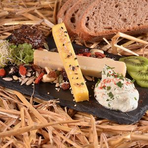 Vegan cheese assortment at Velicious in Strasbourg