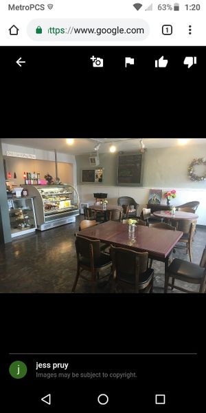 Great atmosphere at The Tin Thistle Garden Cafe in North Bend