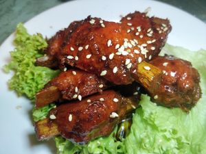vegan spare ribs with marmite sauce at Supreme Vege 善心缘 - Bras Basah in Central Singapore