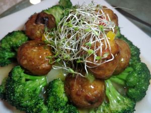 handmade omnimeat  ball with seasonal vegetables at Supreme Vege 善心缘 - Bras Basah in Central Singapore