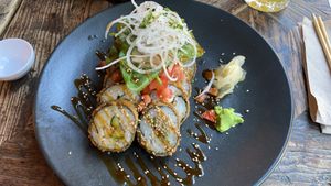 Vegan crunchy sushi at Royals & Rice in Muenster