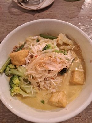 Tofu Peanut Curry 🍛 at Royals & Rice in Muenster