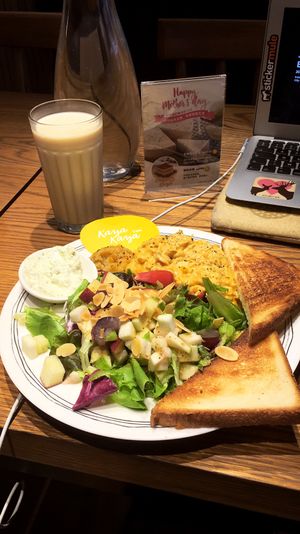 230$ brunch :) at Kaya Kaya Cafe in Taipei