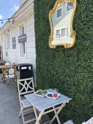 Super cute outdoor eating area at Real Raw Organics in Ocean City