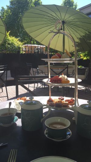The full set up on the terrace  at Shangri-La Hotel - La Bauhinia in Paris