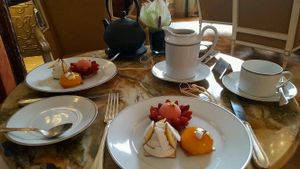 Vegan Tea time  at Shangri-La Hotel - La Bauhinia in Paris