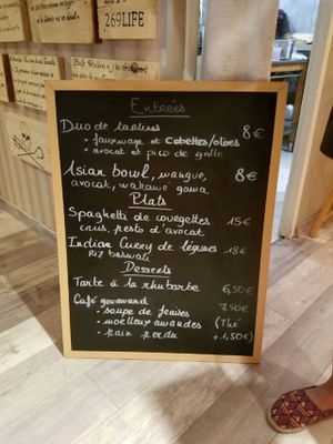 Menu in June 2016 at Vegan Gorilla in Nice