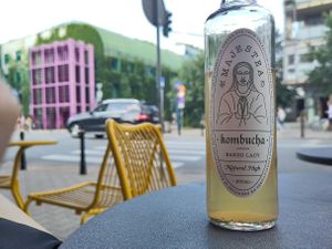 craft kombucha at Mango Vegan Street Food - Powisle in Warsaw