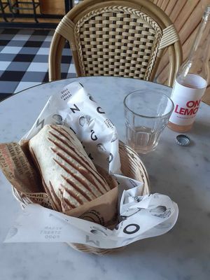  at Mango Vegan Street Food - Powisle in Warsaw