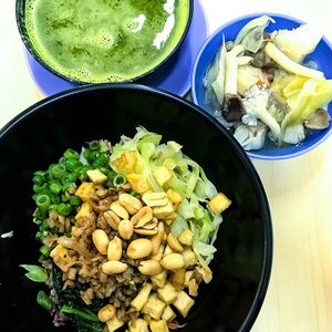 Thunder tea rice with self serve soup at Fortune Tree Vegetarian Food Stall in Central Singapore