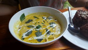 Thaï Curry at EL Cafe International Vegan Food in Phan Thiet