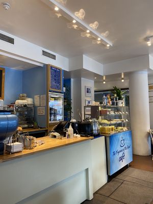 Indoor   at The Fragrance of the Heart - Fritjof Nansens Plass in Oslo