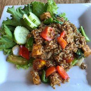 fried rice at Green Elephant Vegetarian Bistro & Bar in Portsmouth