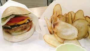 mushroom burger with fried potato at Rice Burger Haimiso - 하이미소 in Seoul