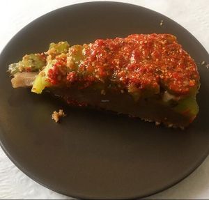 Gelatina de algas com kiwi e goji  at Terra Viva in Espinho