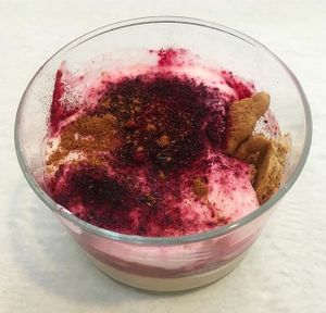 Banana cream with wafer and beet  at Terra Viva in Espinho