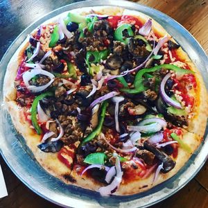 delicious vegan pizza at Piaza Fresh in Berlin