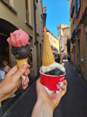  at Mirkoz Ice Cream in Sirmione