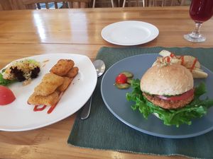 Burger and nugs at Cloud Kitchen in Beijing