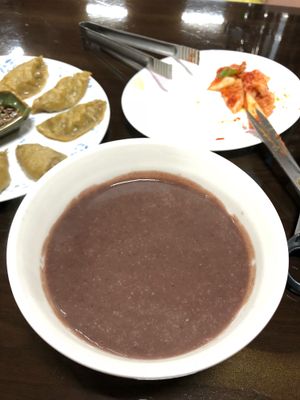 Don’t trust the English menu haha at Chorokddeul Green Field - 초록뜰식당 in Seoul