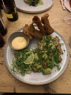 Avocadosalat nach Myanmarischer Art (knapp 20€)  at Pura in Breitbrunn Am Chiemsee